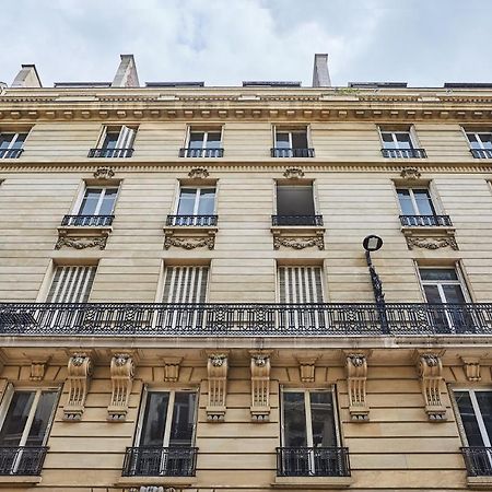 Apartement Montaigne George V By Studio Prestige Paris Luaran gambar