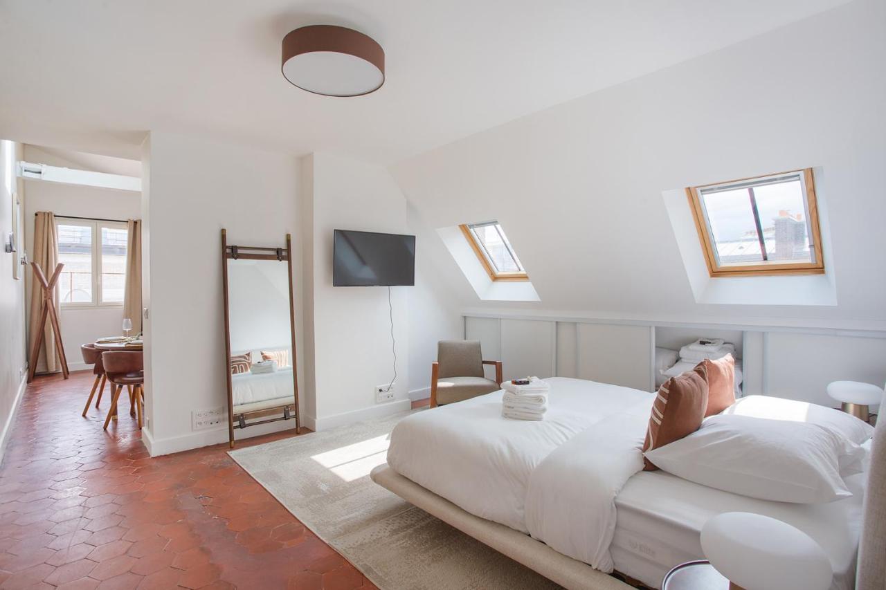 Apartement Montaigne George V By Studio Prestige Paris Luaran gambar